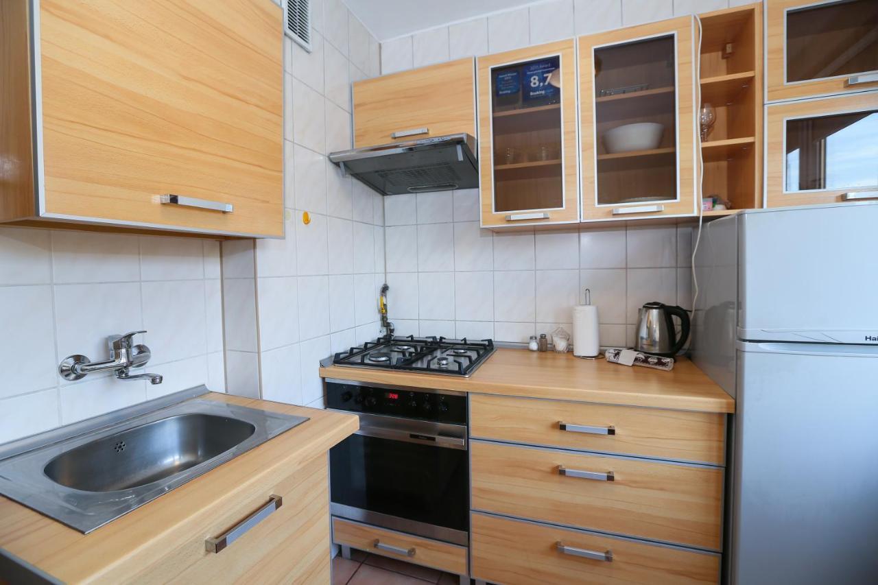 Pokoje Goscinne Czestochowa Bagian luar foto